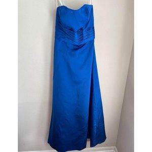 Tiffany Designs Damas Dress Size S Blue Prom Quinc